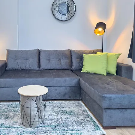 Apartment Laura 2 - With Taste Of Coffee In Centre - Opened April 2024